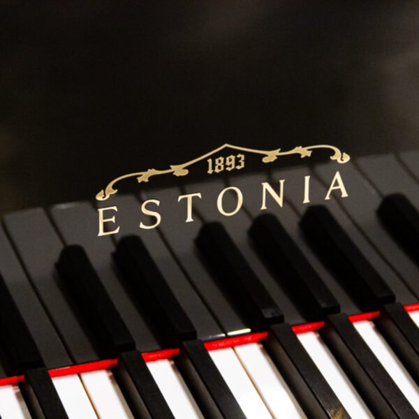 Estonia L225 Grand - Image 2