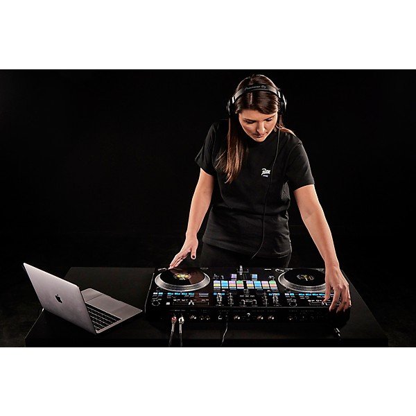 Pioneer DJ DDJ-REV7 Professional DJ Controller for Serato DJ Pro - Image 10