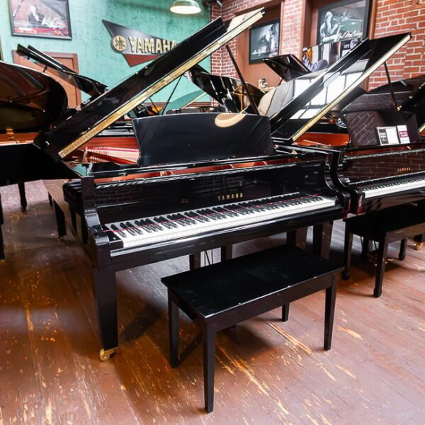 Yamaha C3X Grand
